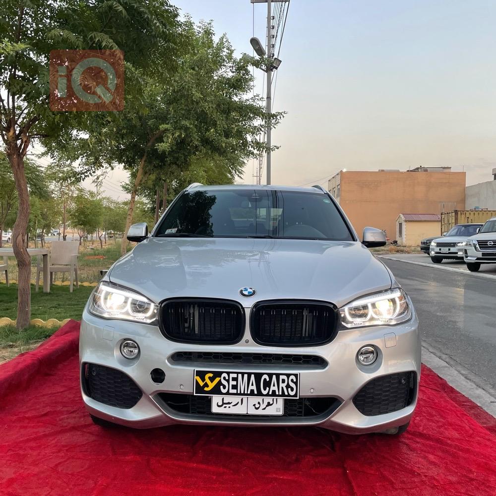 بی ئێم دەبڵیو X5